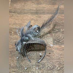 Grey fascinator